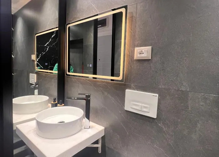 לינה וארוחת בוקר Mery Center