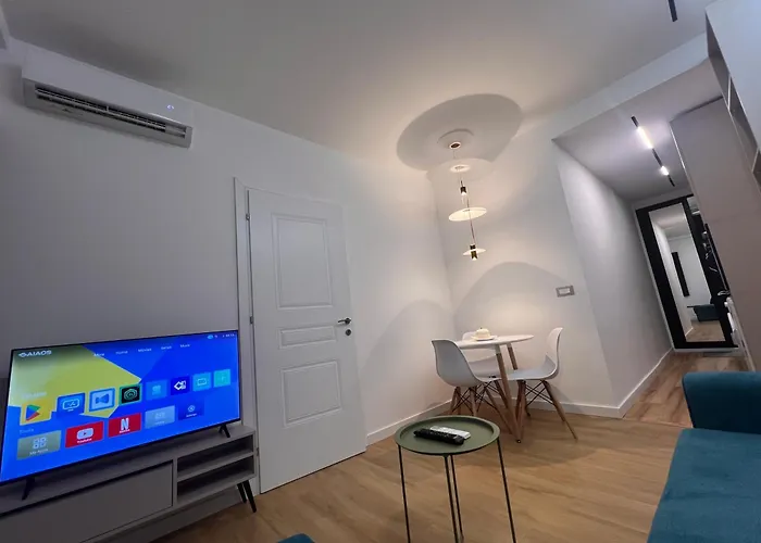 Mery Center 3* Tirana