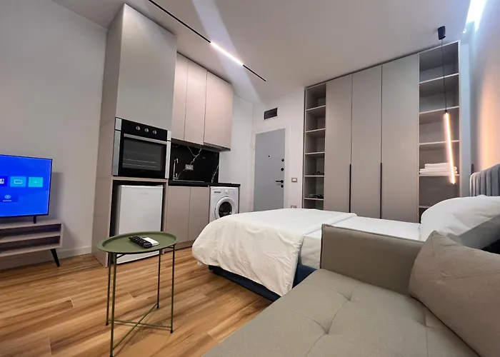 Mery Center 3* טיראנה